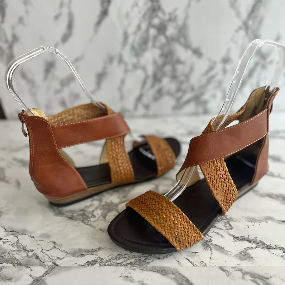 Sandals Gladiator Braided Faux Leather Cognac Casual Back Zipper Flat 10